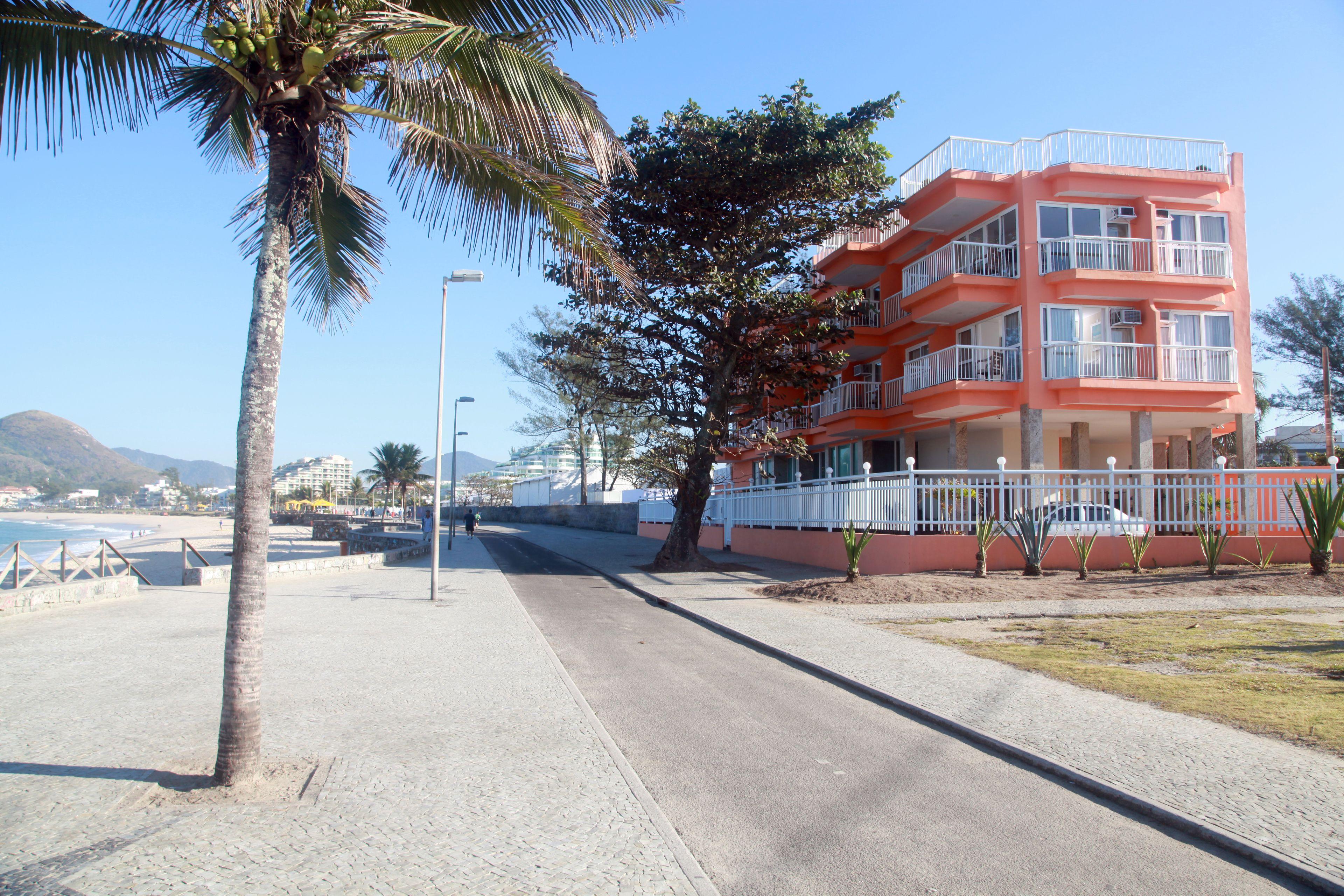 Ks Beach Hotel — Fotos 1